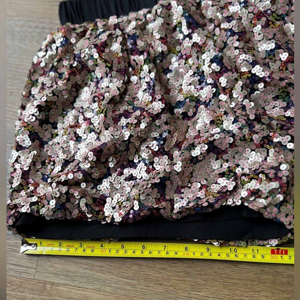 Sparkle For You Shorts 🎀 - Picture 6 of 8